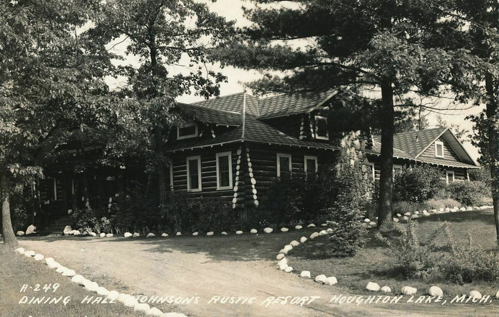 Johnsons Rustic Dance Palace (Johnsons Rustic Resort, Krauses Hotel) - Dining Hall At The Resort